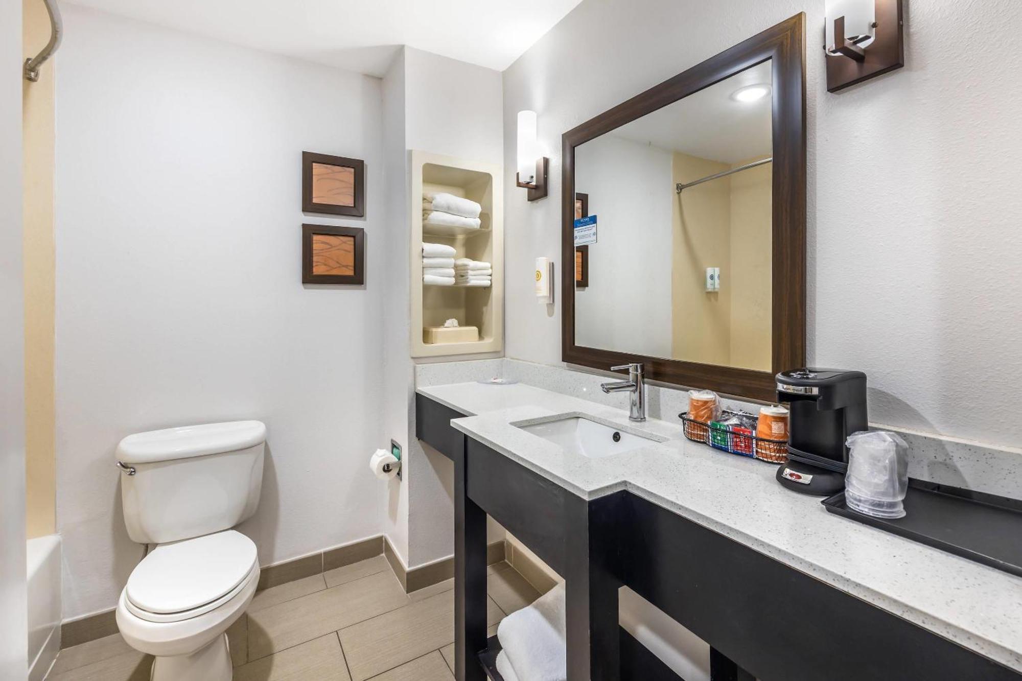 Comfort Inn & Suites Chattanooga West - Lookout Mountain Екстер'єр фото
